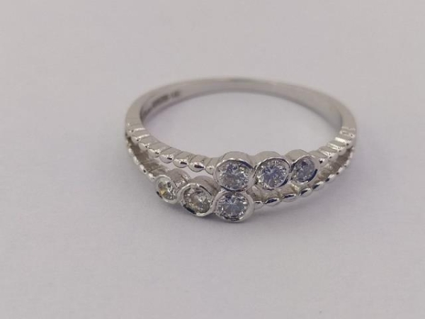 0.24 Karat Fantezi Pırlanta Yüzük - Z025295 - 1
