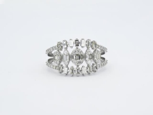 0.59 Karat Fantezi Pırlanta Yüzük - DZ00359 - KOÇAK DIAMOND