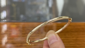 14 Ayar Altın 4 mm Sade Silindir Kelepçe - bende