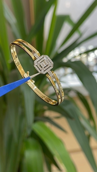 14 Ayar Altın Baget Kelepçe - 1