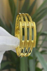 14 Ayar Altın Kaburga Kelepçe - bende