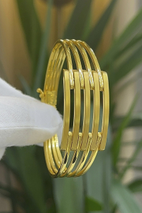 14 Ayar Altın Kaburga Kelepçe - bende