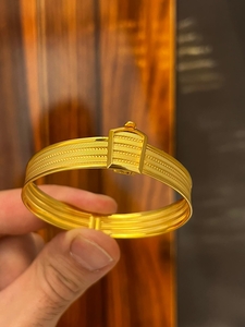 14 Ayar Altın Rize Kelepçe - bende