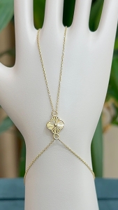 14 Ayar Altın Yoncalı Şahmeran - bende