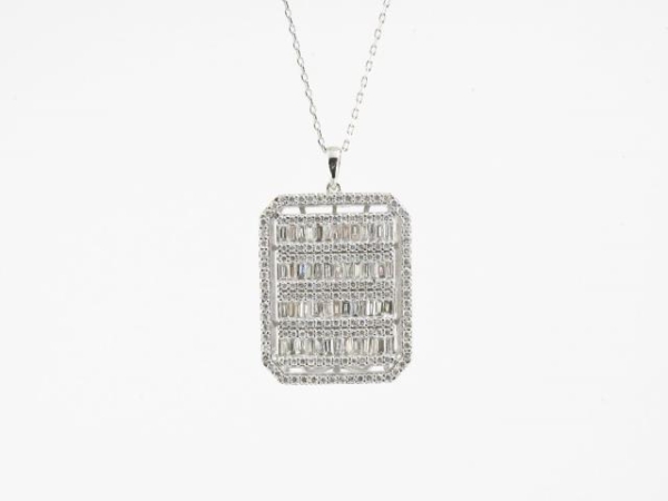 1.42 Karat Baget Pırlanta Kolye - LL01389 - 1