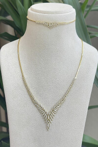 14 Ayar Altın Taşlı Kolye Set