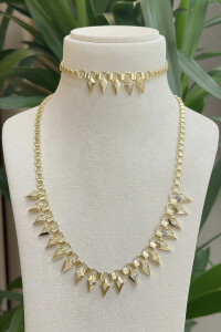 14 Ayar Altın Üçgen Ataş Kolye Set